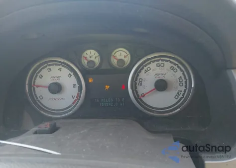 2008 Ford Focus Se/Ses z USA, uszkodzony, nr VIN 1FAHP33N28W202666